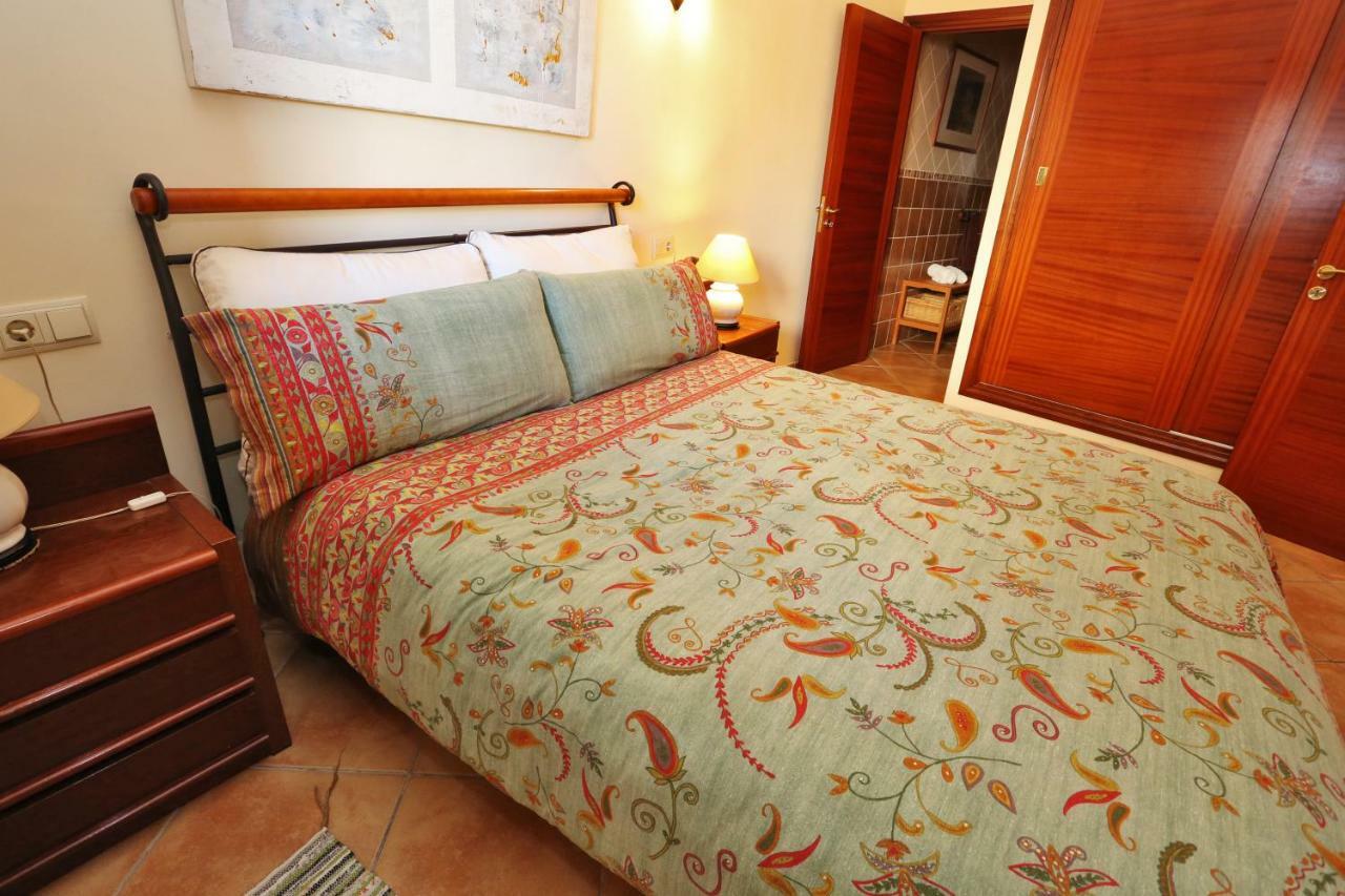 Flowers House Villa Maria De La Salut Luaran gambar